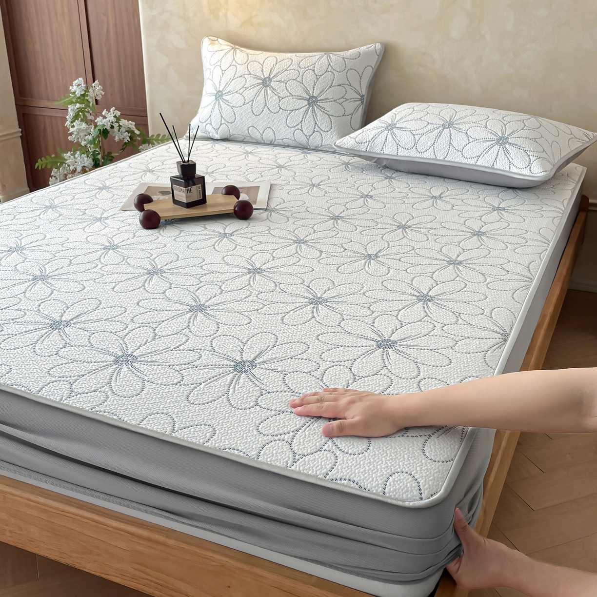 91家纺网 家纺一手货源 找家纺 （总）羚羊语家纺 2026新款PE提花凉泡泡席床笠款460克冰萃席凉豆豆夏季几何轻奢凉感软席子三件套【配包装】