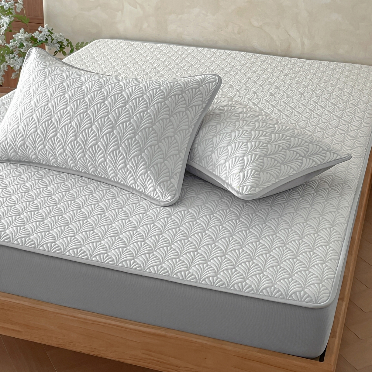 91家纺网 家纺一手货源 找家纺 羚羊语家纺 2026新款PE提花凉泡泡席床笠款460克冰萃席凉豆豆夏季几何轻奢凉感软席子三件套【配包装】 冰萃席-贝界