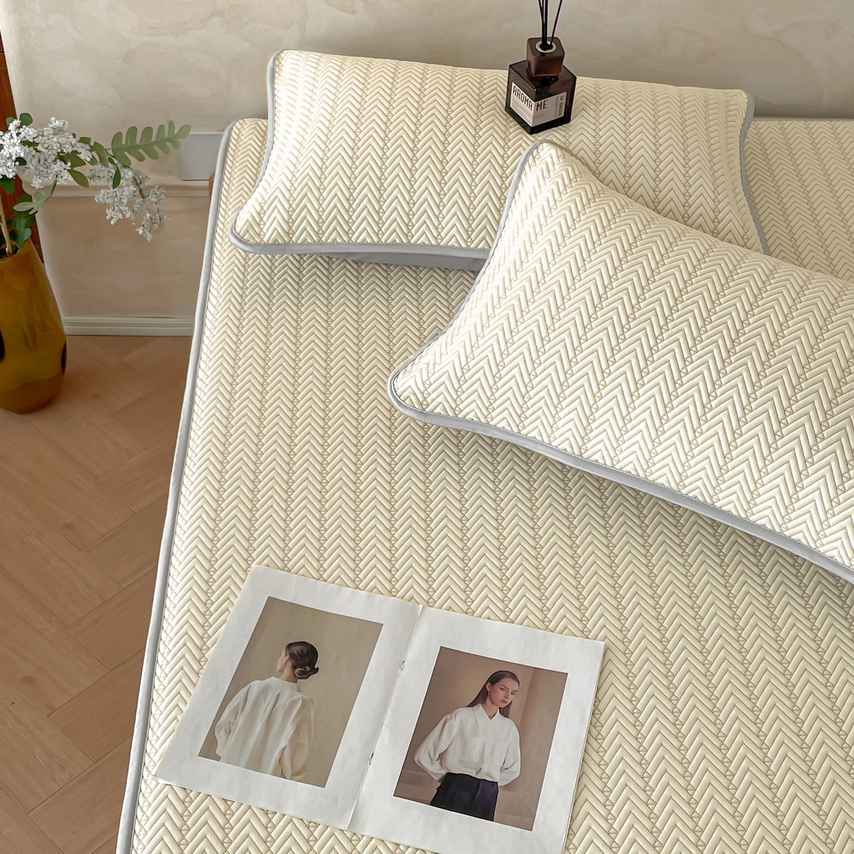 91家纺网 家纺一手货源 找家纺 羚羊语家纺 2026新款PE提花凉泡泡席床笠款460克冰萃席凉豆豆夏季几何轻奢凉感软席子三件套【配包装】 冰萃席-菱序