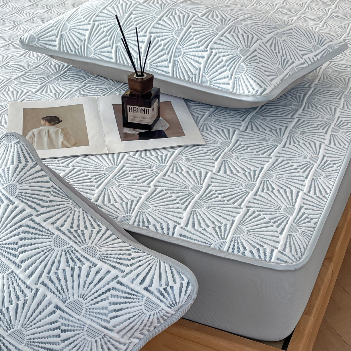 91家纺网 家纺一手货源 找家纺 羚羊语家纺 2026新款PE提花凉泡泡席床笠款460克冰萃席凉豆豆夏季几何轻奢凉感软席子三件套【配包装】 冰萃席-半晟