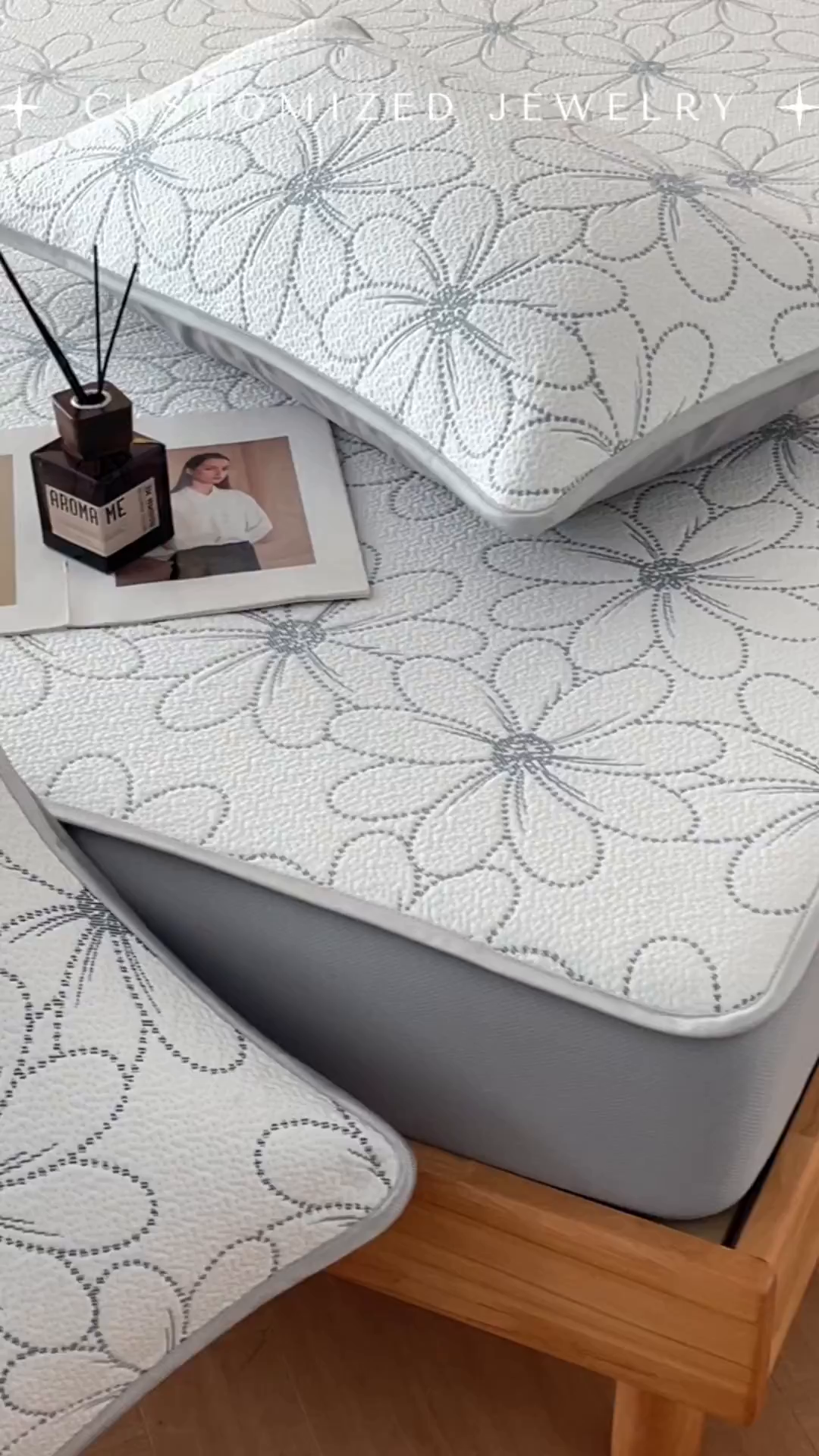 91家纺网 家纺一手货源 找家纺 羚羊语家纺 2026新款PE提花凉泡泡席床笠款460克冰萃席凉豆豆夏季几何轻奢凉感软席子三件套【配包装】 冰萃席-花沁