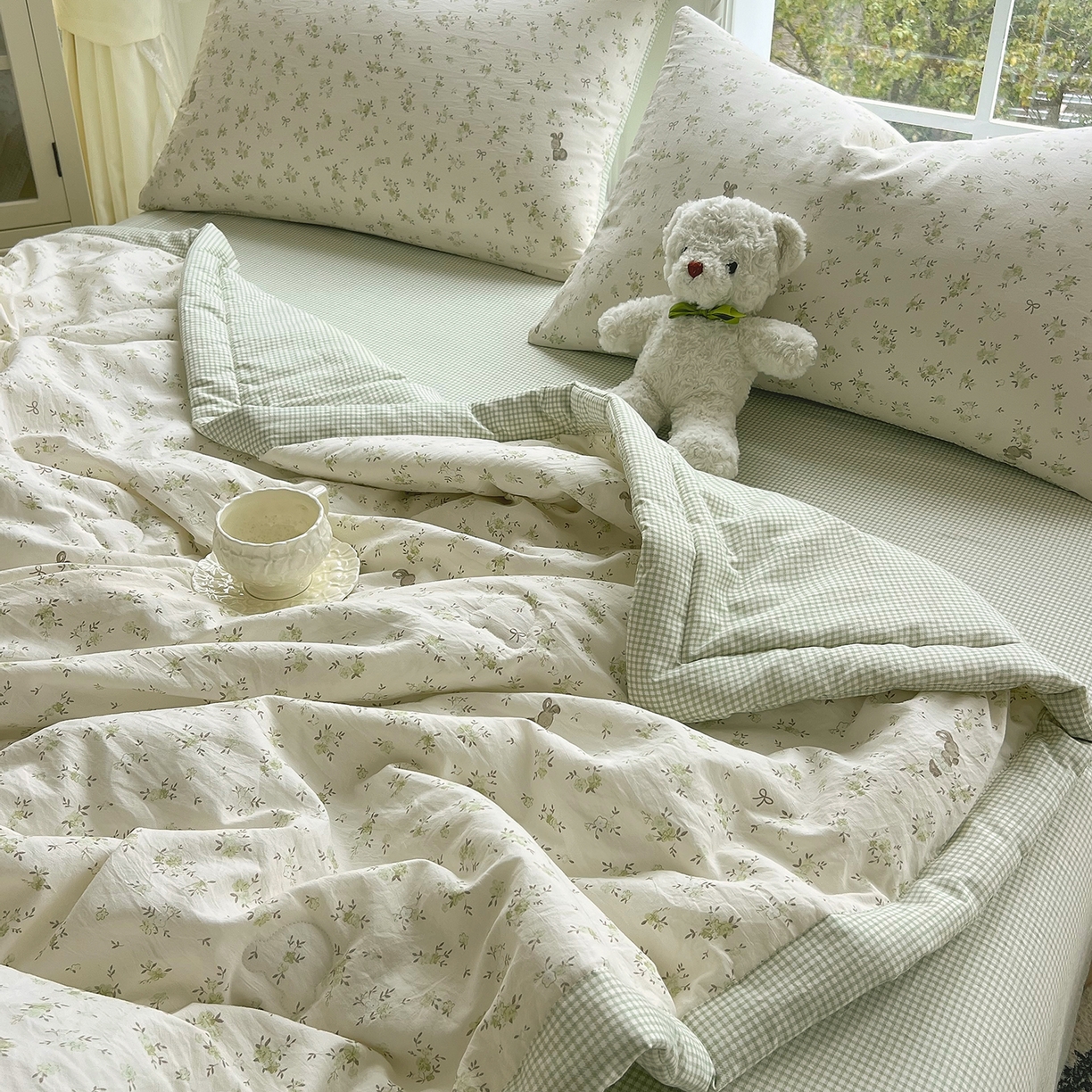 91家纺网 家纺一手货源 找家纺 （总）宝士康家纺 2026新款抗菌亲肤棉田园碎花格子单夏被/夏被四件套