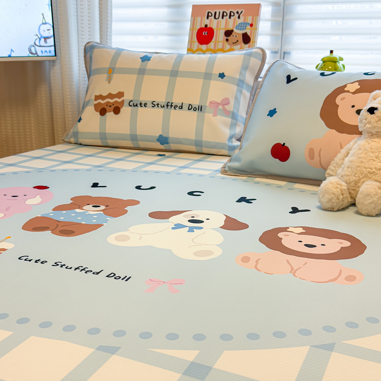 91家纺网 家纺一手货源 找家纺 懒猫家纺 2026新款大版卡通凉感冰丝床笠款凉席席子 床笠席-幸运家族