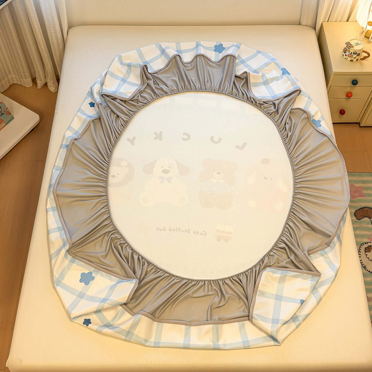 91家纺网 家纺一手货源 找家纺 懒猫家纺 2026新款大版卡通凉感冰丝床笠款凉席席子 床笠席-幸运家族