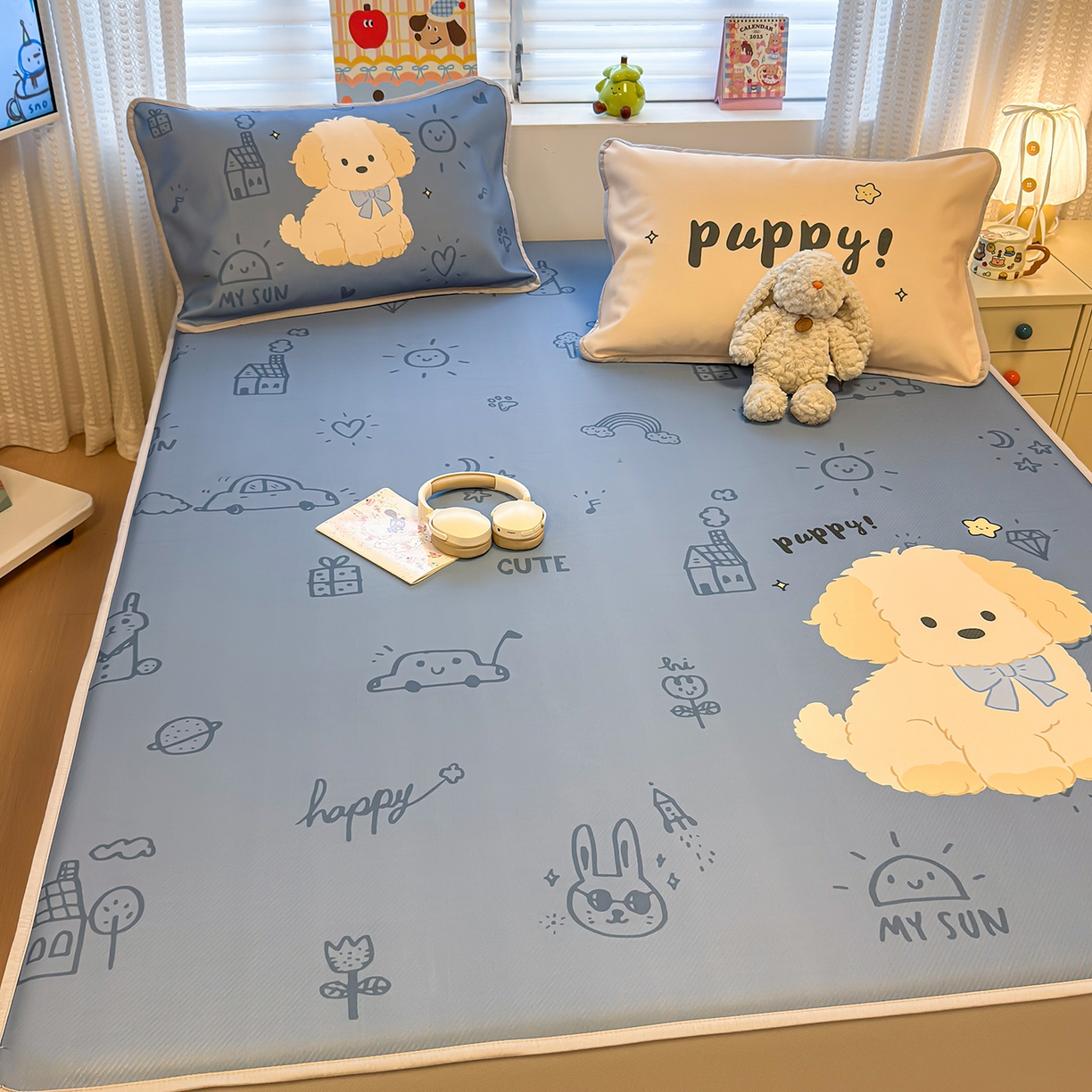 91家纺网 家纺一手货源 找家纺 懒猫家纺 2026新款大版卡通凉感冰丝床笠款凉席席子 床笠席-绅士狗狗