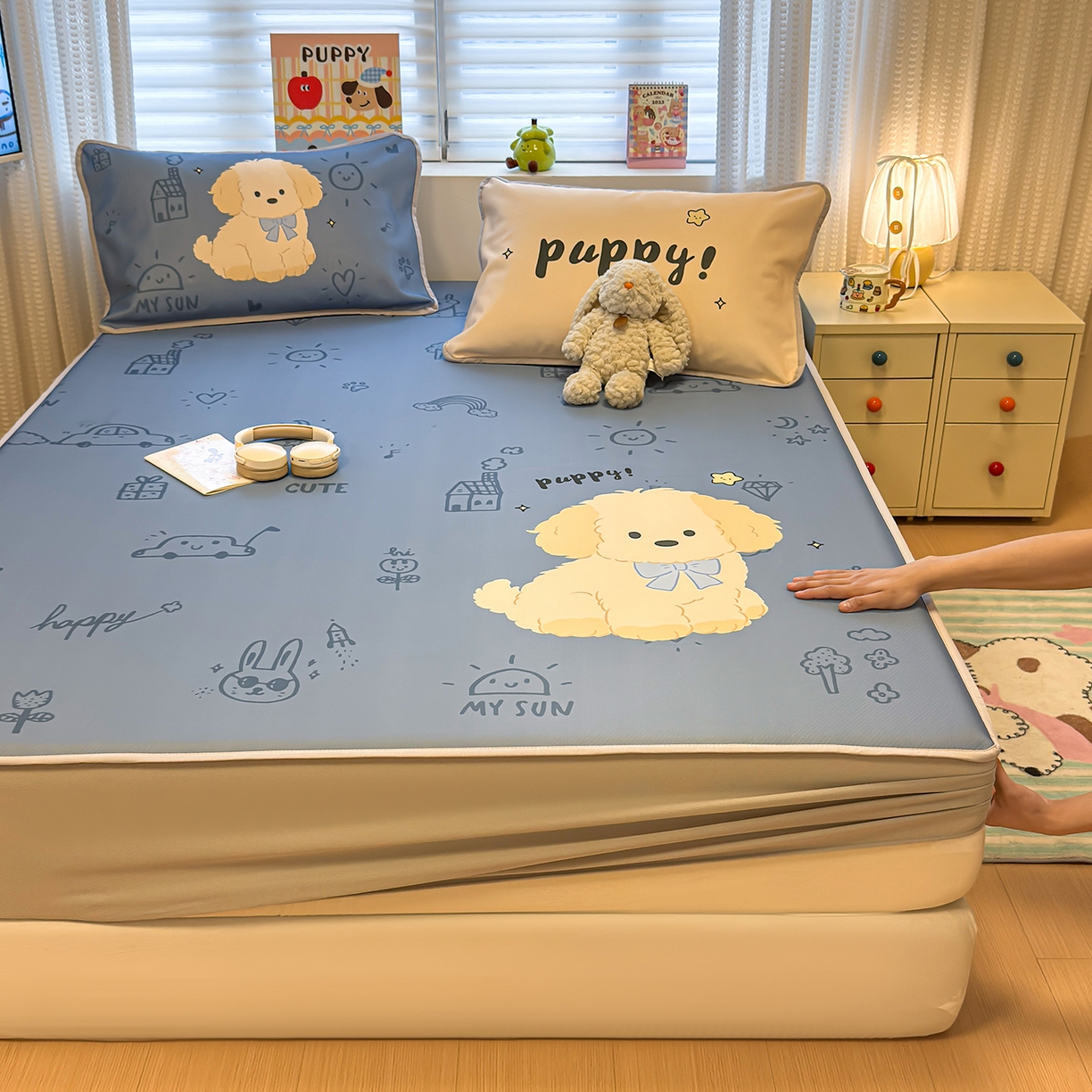 91家纺网 家纺一手货源 找家纺 懒猫家纺 2026新款大版卡通凉感冰丝床笠款凉席席子 床笠席-绅士狗狗