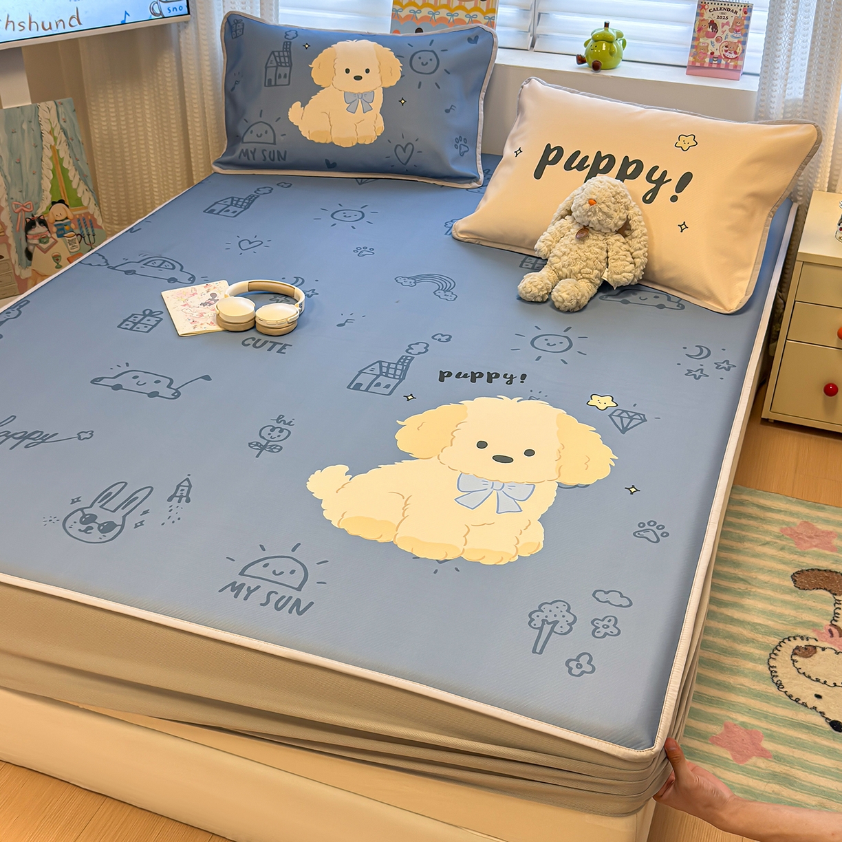 91家纺网 家纺一手货源 找家纺 懒猫家纺 2026新款大版卡通凉感冰丝床笠款凉席席子 床笠席-绅士狗狗