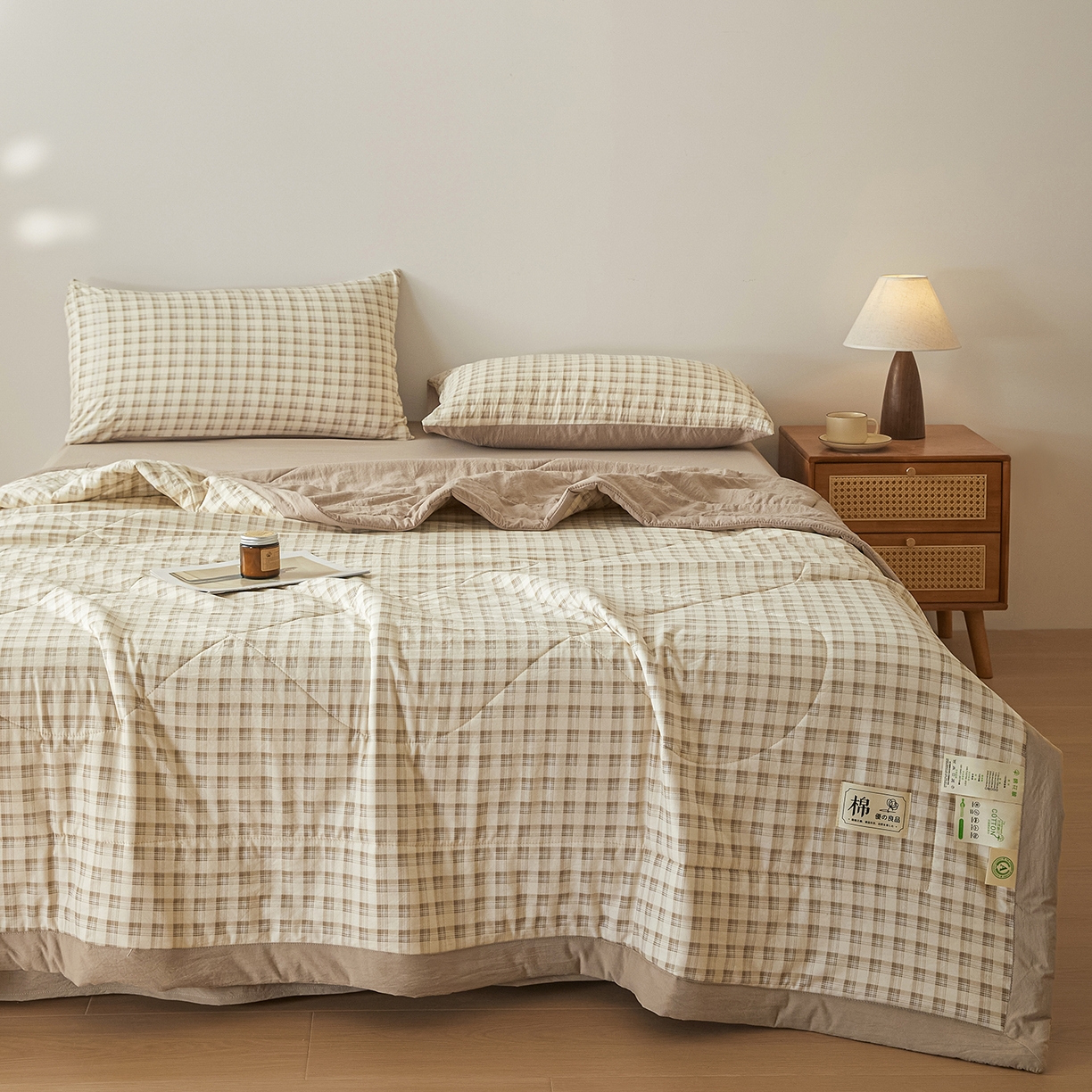 91家纺网 家纺一手货源 找家纺 寐眠 2026新款A类水洗棉棉花夏凉空调被 燕麦小方