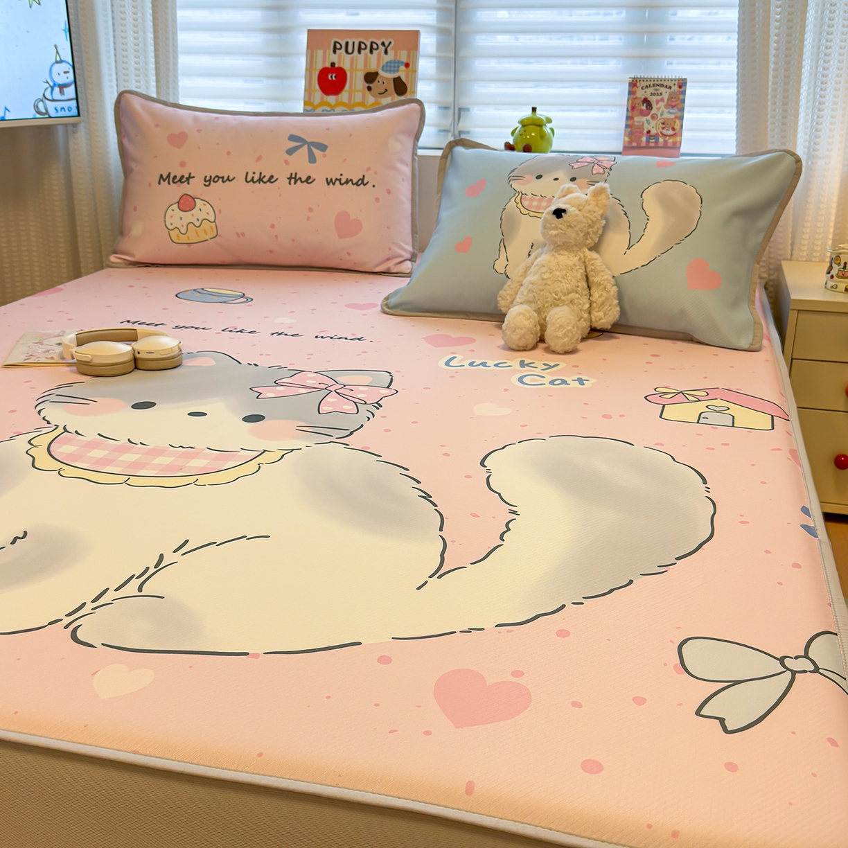 91家纺网 家纺一手货源 找家纺 懒猫家纺 2026新款大版卡通凉感冰丝床笠款凉席席子 床笠席-甜宠小猫