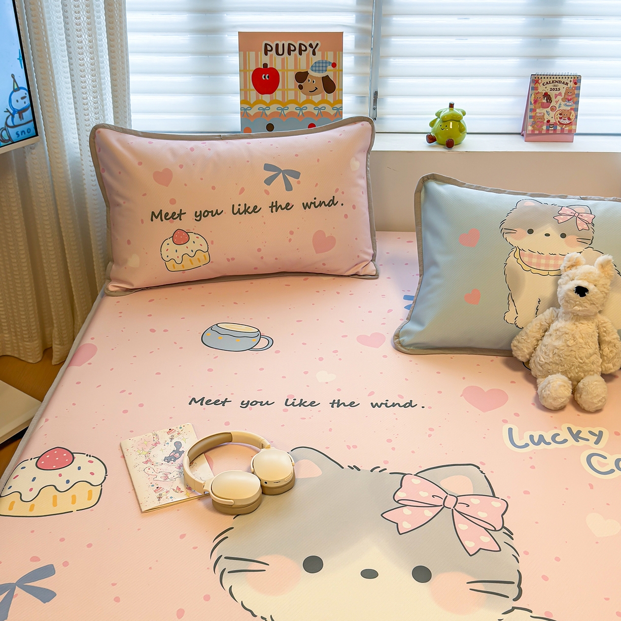 91家纺网 家纺一手货源 找家纺 懒猫家纺 2026新款大版卡通凉感冰丝床笠款凉席席子 床笠席-甜宠小猫