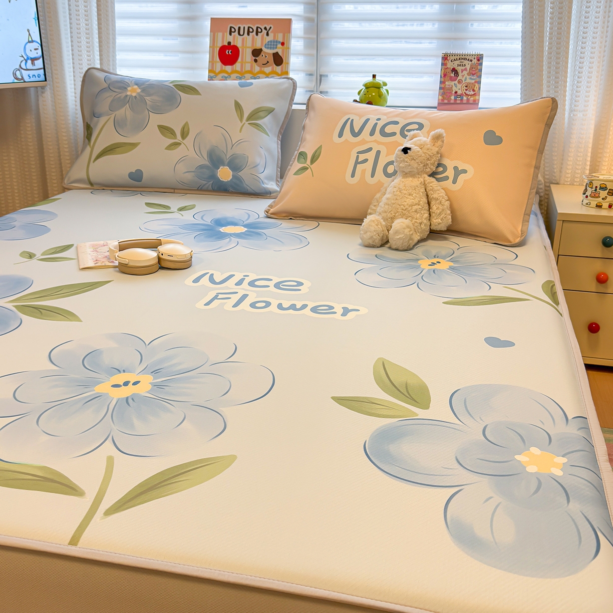 91家纺网 家纺一手货源 找家纺 懒猫家纺 2026新款大版卡通凉感冰丝床笠款凉席席子 床笠席-清欢小花