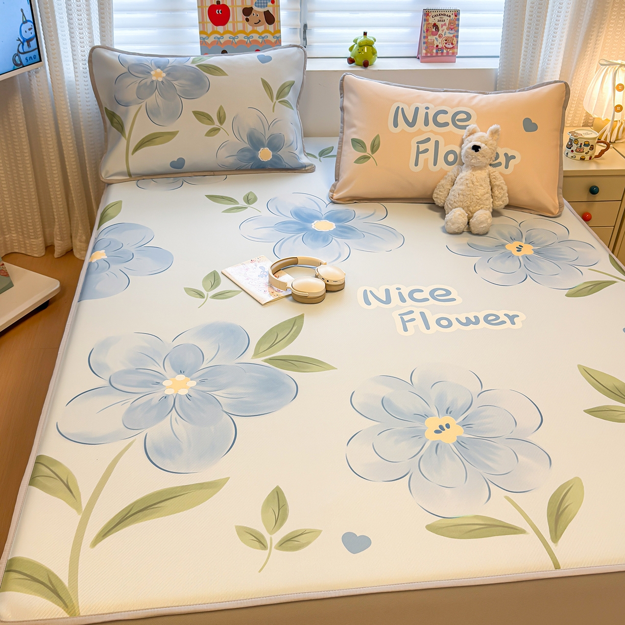 91家纺网 家纺一手货源 找家纺 懒猫家纺 2026新款大版卡通凉感冰丝床笠款凉席席子 床笠席-清欢小花