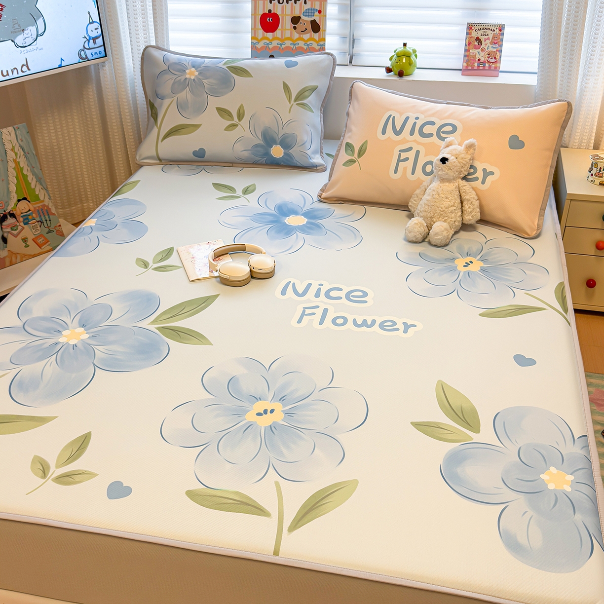 91家纺网 家纺一手货源 找家纺 懒猫家纺 2026新款大版卡通凉感冰丝床笠款凉席席子 床笠席-清欢小花