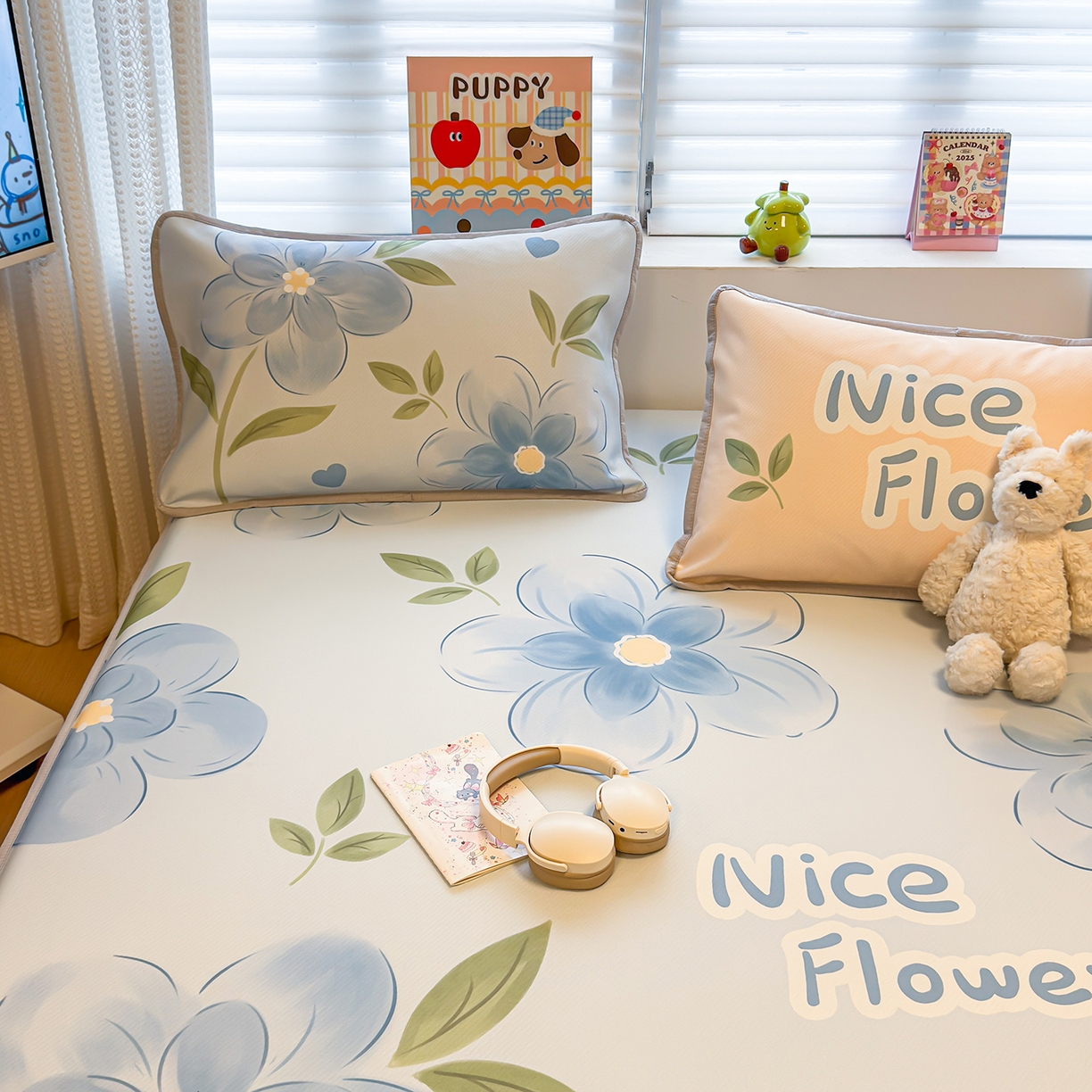 91家纺网 家纺一手货源 找家纺 懒猫家纺 2026新款大版卡通凉感冰丝床笠款凉席席子 床笠席-清欢小花