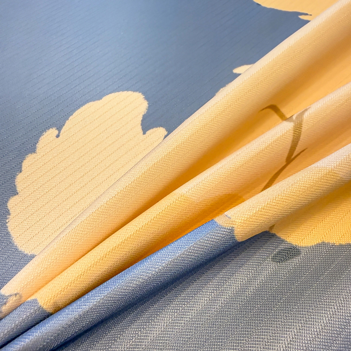 91家纺网 家纺一手货源 找家纺 懒猫家纺 2026新款大版卡通凉感冰丝床笠款凉席席子 床笠席-绅士狗狗