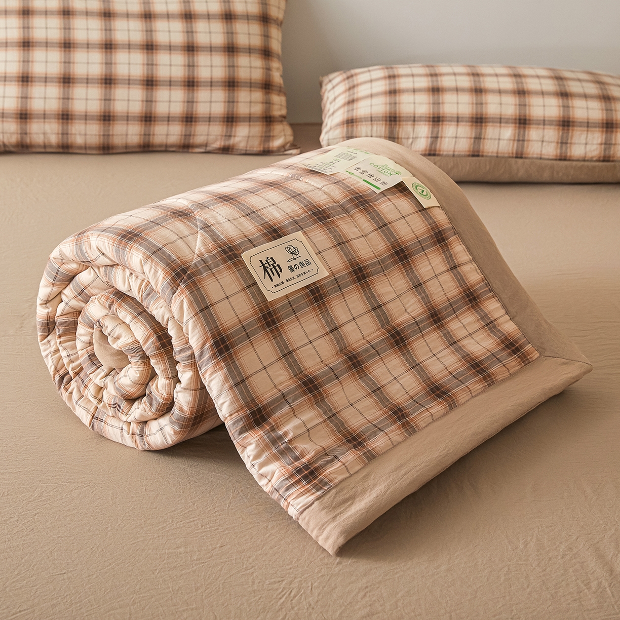 91家纺网 家纺一手货源 找家纺 寐眠 2026新款A类水洗棉棉花夏凉空调被 拿铁细格