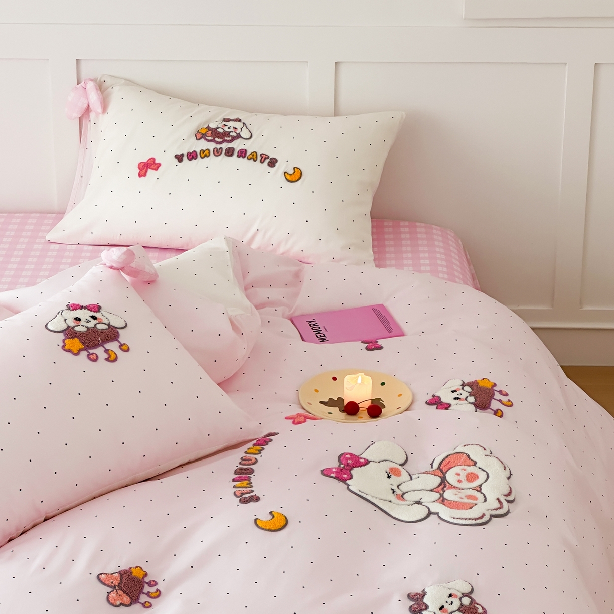 91家纺网 家纺一手货源 找家纺 懒猫家纺 2026新款【童趣系列】全棉纯棉印花刺绣套件【带礼盒】【带图片同款立体蝴蝶结】 兔宝云朵屋