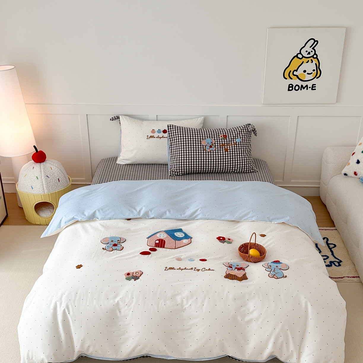 91家纺网 家纺一手货源 找家纺 懒猫家纺 2026新款【童趣系列】全棉纯棉印花刺绣套件【带礼盒】【带图片同款立体蝴蝶结】 小象日记