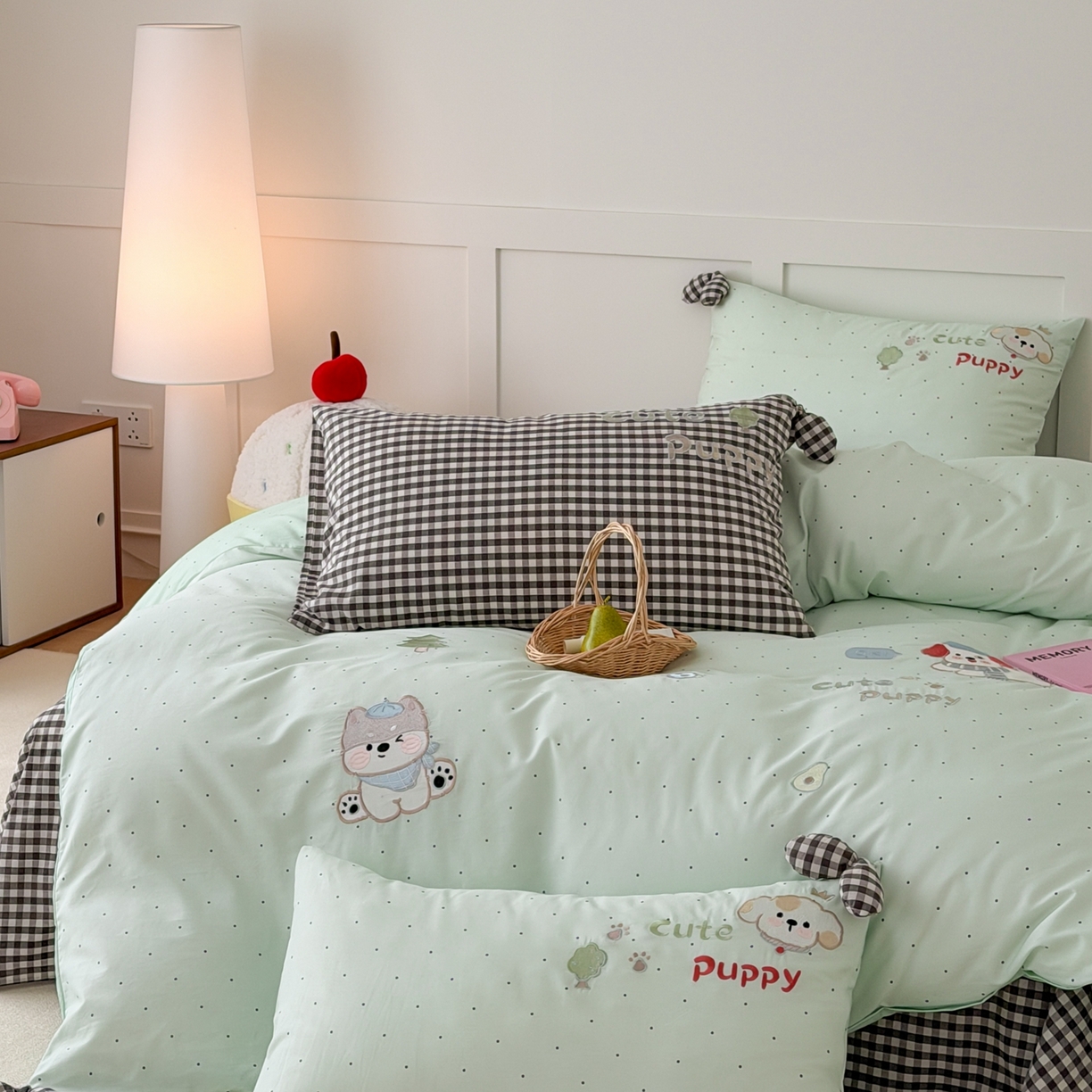 91家纺网 家纺一手货源 找家纺 懒猫家纺 2026新款【童趣系列】全棉纯棉印花刺绣套件【带礼盒】【带图片同款立体蝴蝶结】 狗狗的森旅