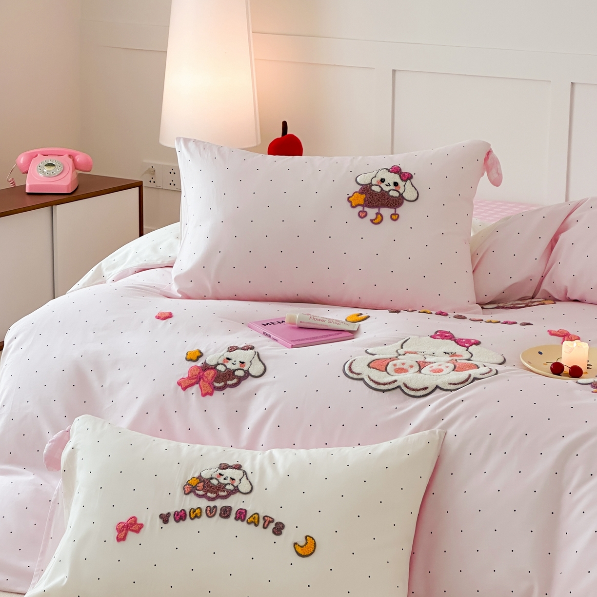 91家纺网 家纺一手货源 找家纺 懒猫家纺 2026新款【童趣系列】全棉纯棉印花刺绣套件【带礼盒】【带图片同款立体蝴蝶结】 兔宝云朵屋