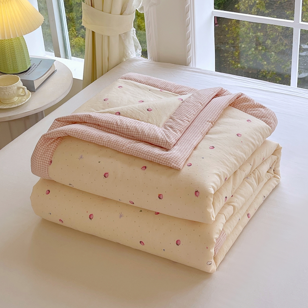 91家纺网 家纺一手货源 找家纺 （总）宝士康家纺 2026新款抗菌亲肤棉田园碎花格子单夏被/夏被四件套