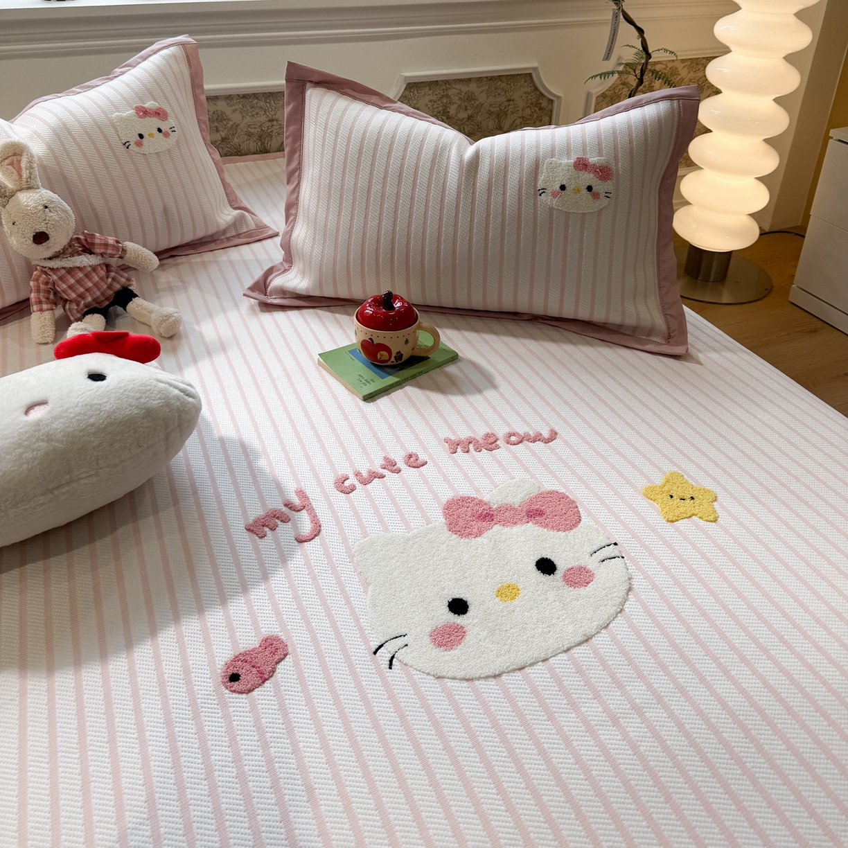 91家纺网 家纺一手货源 找家纺 雅居纺家纺 2026春夏新款PE凉感提花绣花凉席席子 平席-爱恋猫咪