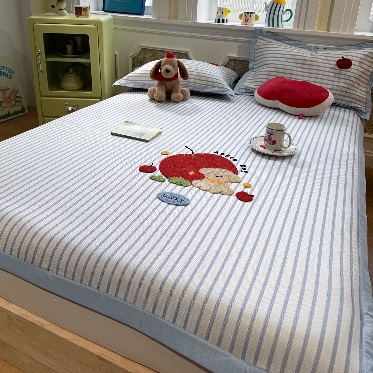 雅居纺家纺 2026春夏新款PE凉感提花绣花凉席席子 平席-蓝条狗狗