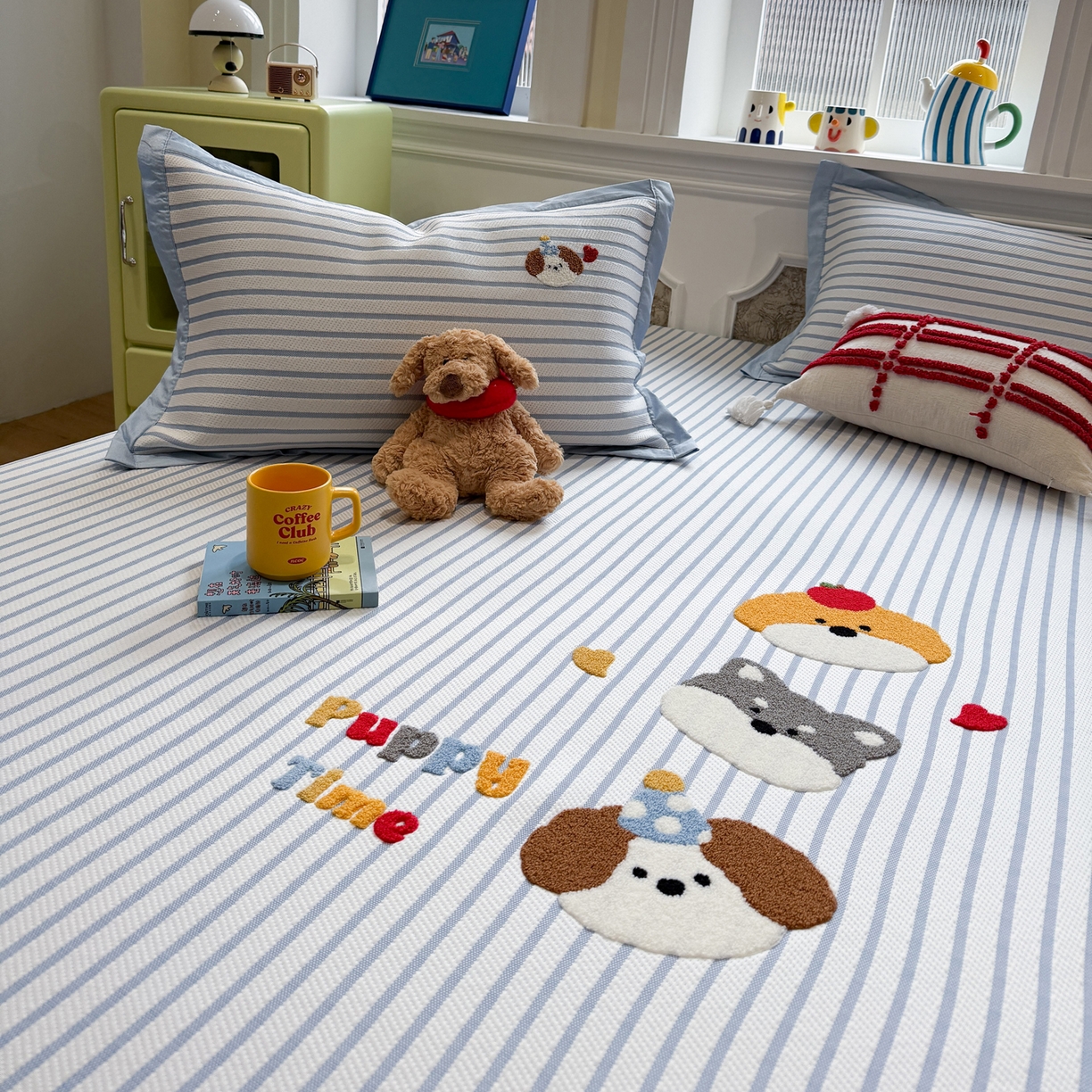 91家纺网 家纺一手货源 找家纺 雅居纺家纺 2026春夏新款PE凉感提花绣花凉席席子 床笠款-狗狗家族