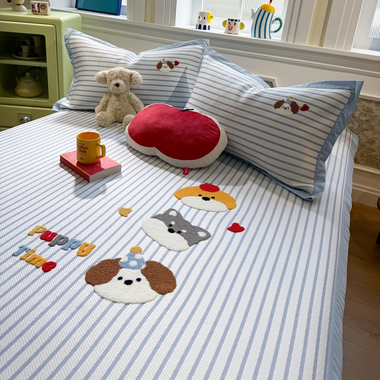 91家纺网 家纺一手货源 找家纺 雅居纺家纺 2026春夏新款PE凉感提花绣花凉席席子 平席-狗狗家族