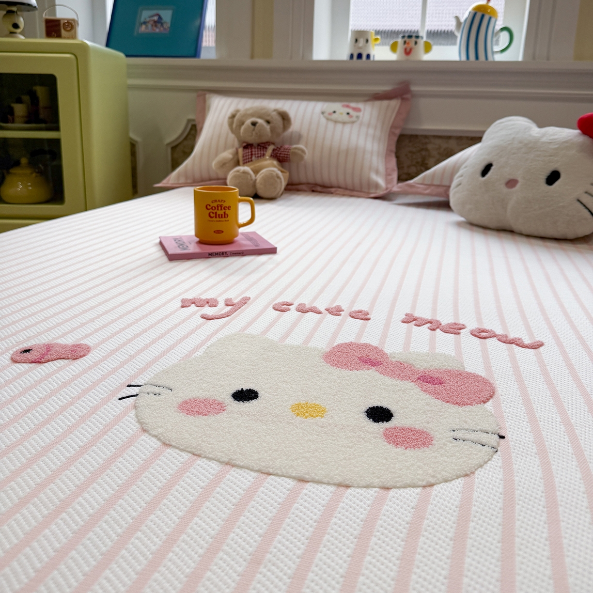 91家纺网 家纺一手货源 找家纺 雅居纺家纺 2026春夏新款PE凉感提花绣花凉席席子 床笠款-爱恋猫咪