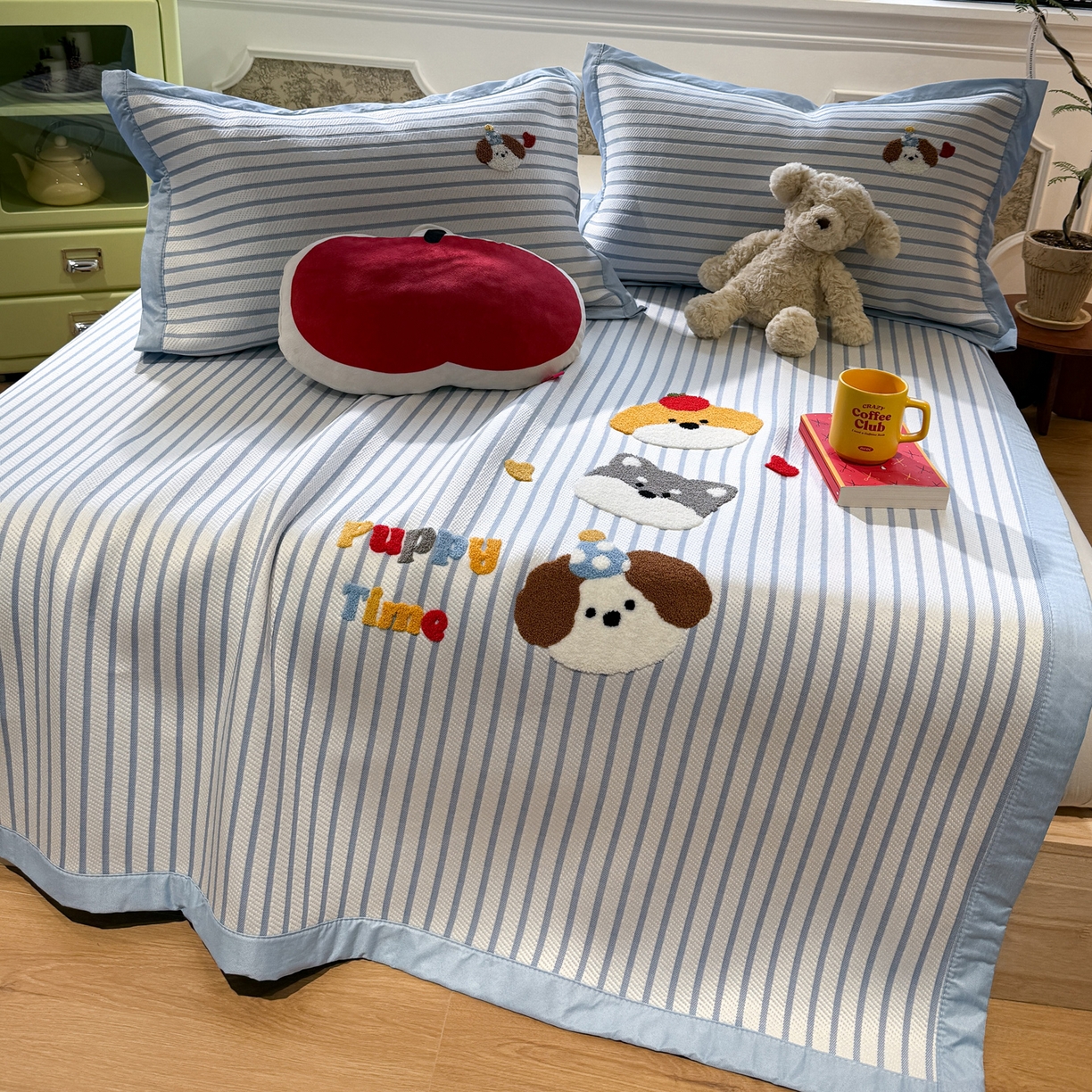 91家纺网 家纺一手货源 找家纺 雅居纺家纺 2026春夏新款PE凉感提花绣花凉席席子 平席-狗狗家族