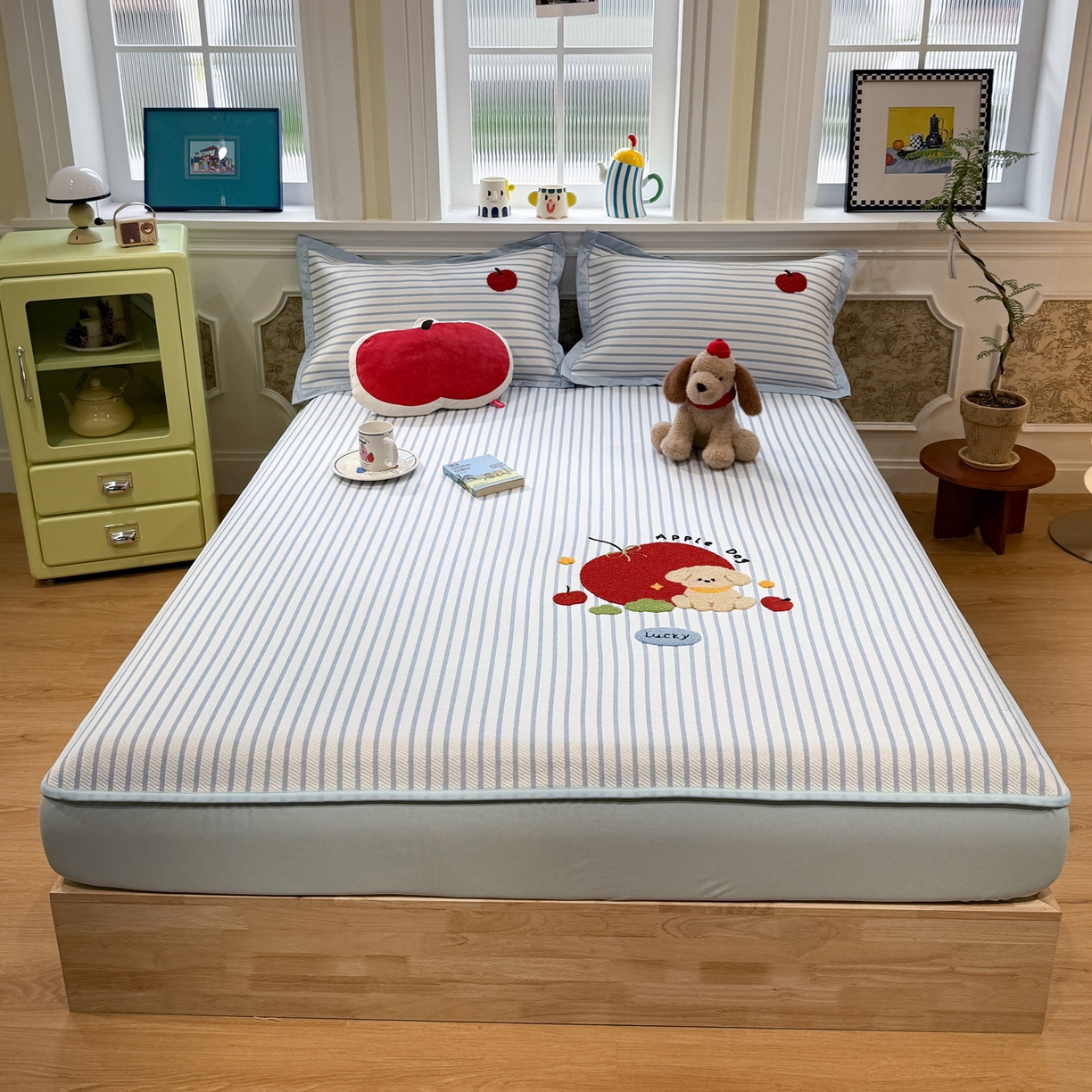 91家纺网 家纺一手货源 找家纺 雅居纺家纺 2026春夏新款PE凉感提花绣花凉席席子 床笠款-蓝条狗狗