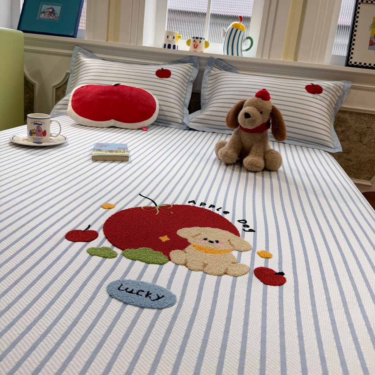 91家纺网 家纺一手货源 找家纺 雅居纺家纺 2026春夏新款PE凉感提花绣花凉席席子 床笠款-蓝条狗狗