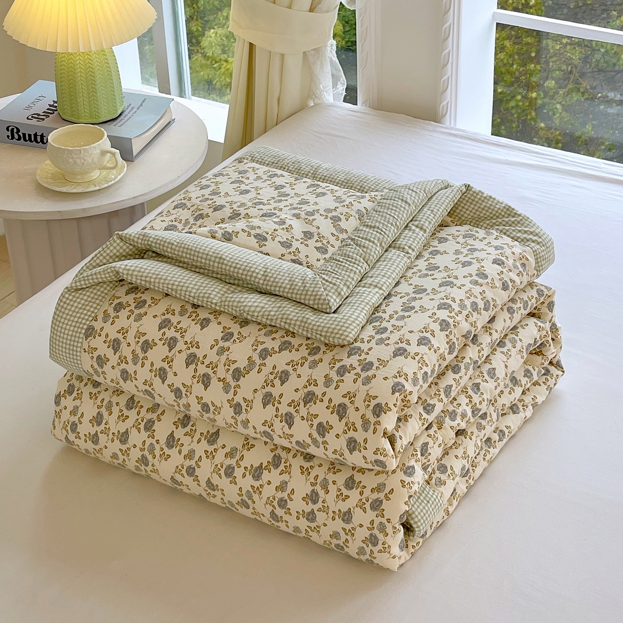 91家纺网 家纺一手货源 找家纺 （总）宝士康家纺 2026新款抗菌亲肤棉田园碎花格子单夏被/夏被四件套