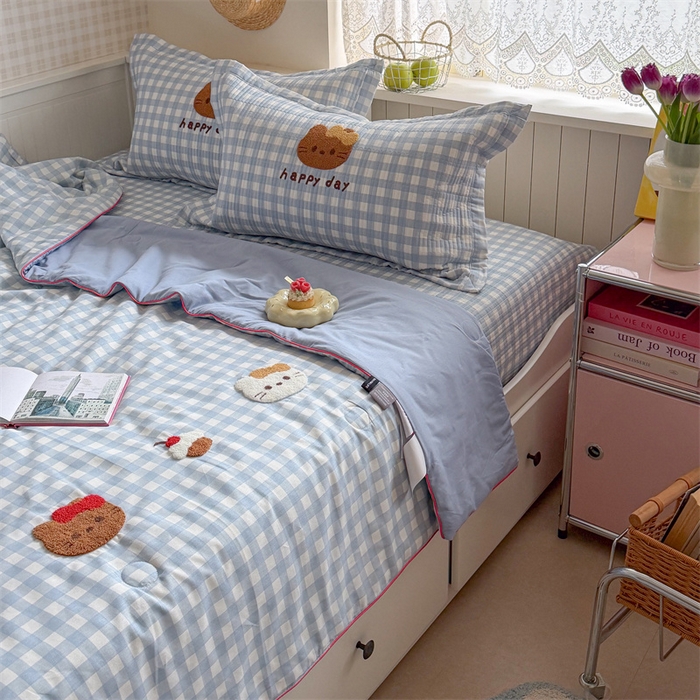 91家纺网 家纺一手货源 找家纺 暖生活 2026新款工艺款全棉水洗棉夏被四件套夏凉被空调被 甜品猫咪