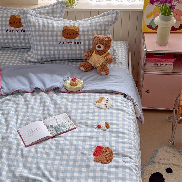 91家纺网 家纺一手货源 找家纺 暖生活 2026新款工艺款全棉水洗棉夏被四件套夏凉被空调被 甜品猫咪