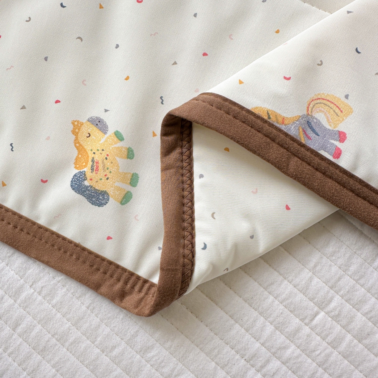 91家纺网 家纺一手货源 找家纺 （总）希诺家居 2026春夏新款仿锦氨小冰皮凉感夏被空调被