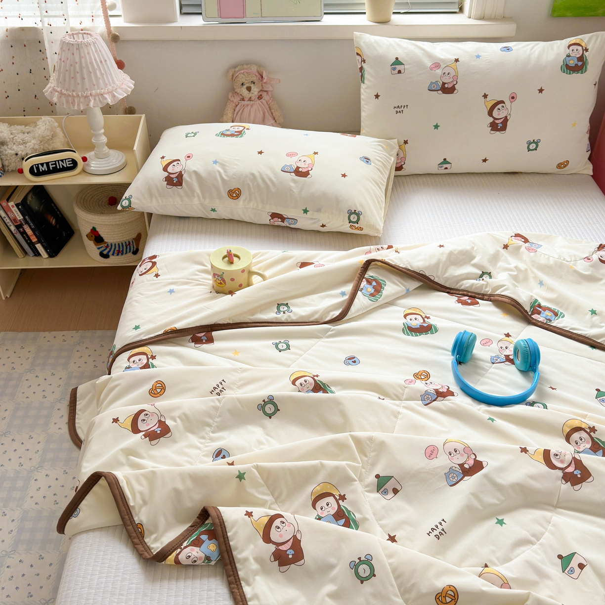 91家纺网 家纺一手货源 找家纺 希诺家居 2026春夏新款仿锦氨小冰皮凉感夏被空调被 气球星宝宝