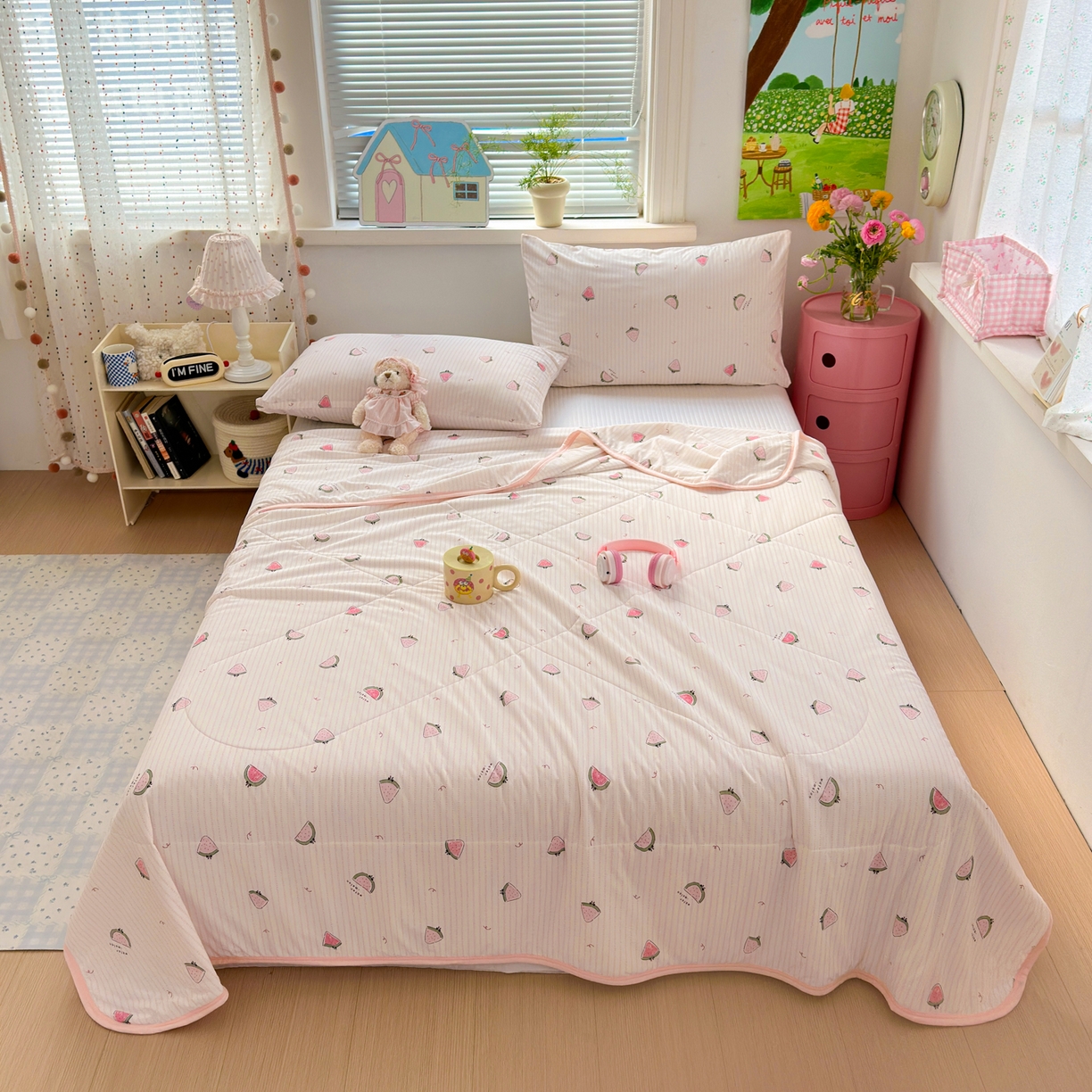 91家纺网 家纺一手货源 找家纺 希诺家居 2026春夏新款仿锦氨小冰皮凉感夏被空调被 夏日西瓜派