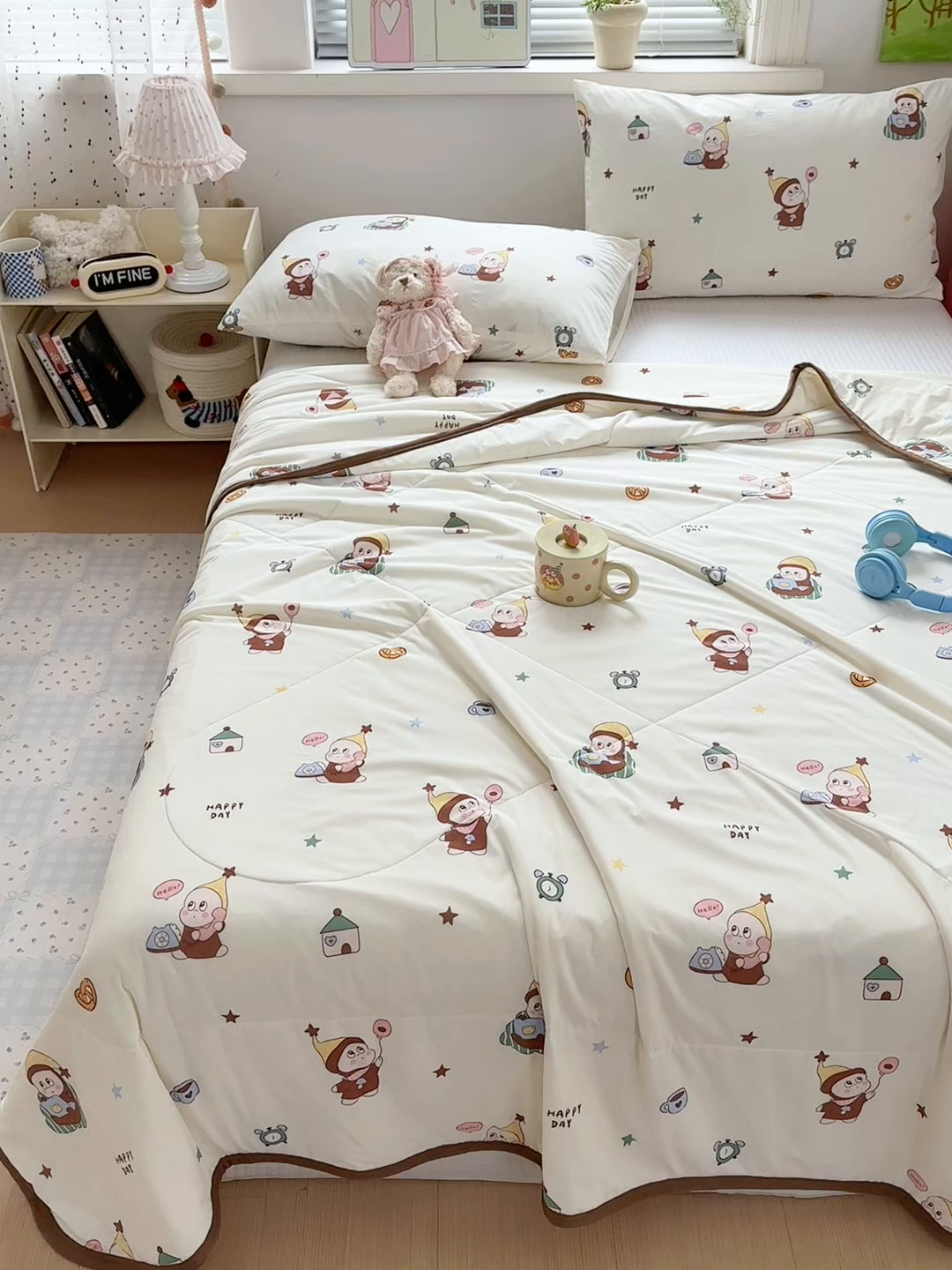 91家纺网 家纺一手货源 找家纺 希诺家居 2026春夏新款仿锦氨小冰皮凉感夏被空调被 气球星宝宝