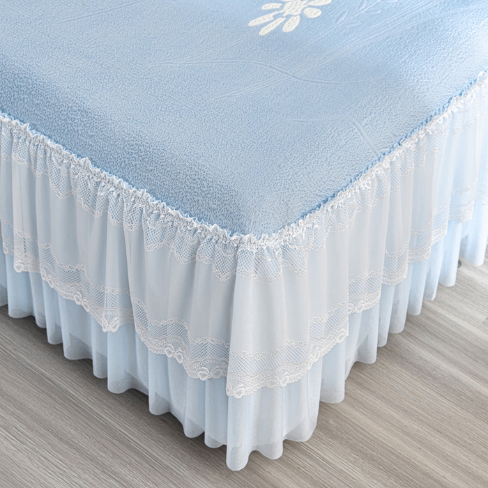 91家纺网 家纺一手货源 找家纺 畅畅家纺 2026新款提花面料530克PE凉感因子冰豆豆凉席床裙三件套 漫花-蓝