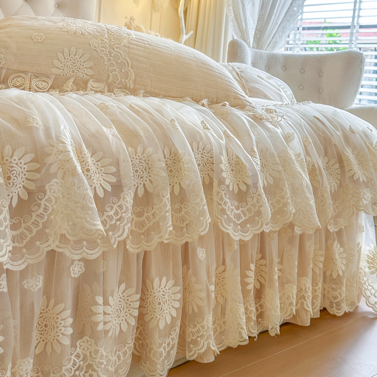 91家纺网 家纺一手货源 找家纺 （总）恋尚 2026新款色织麻夹棉床裙四件套 控价四件套270，甜梦花嫁系列