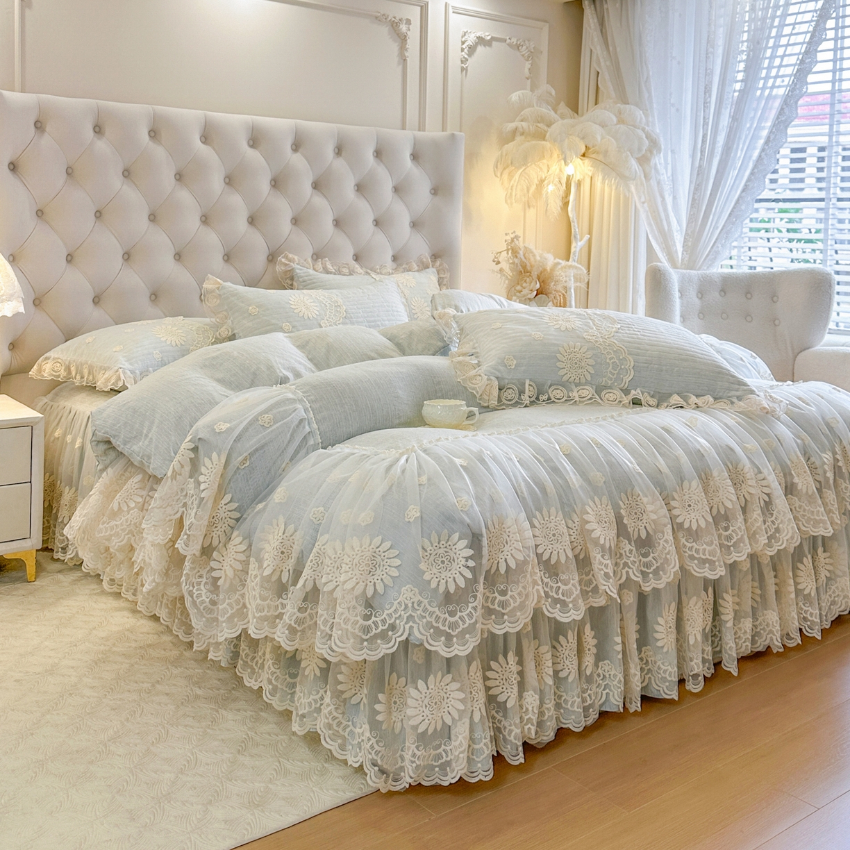 91家纺网 家纺一手货源 找家纺 恋尚 2026新款色织麻夹棉床裙四件套 控价四件套270，甜梦花嫁系列 甜梦花嫁-清新蓝