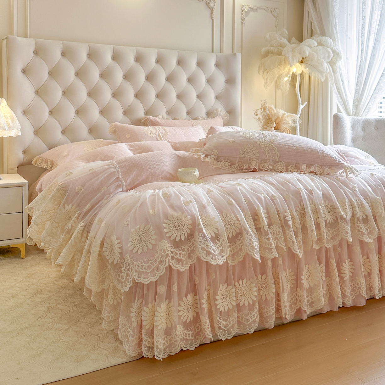 91家纺网 家纺一手货源 找家纺 恋尚 2026新款色织麻夹棉床裙四件套 控价四件套270，甜梦花嫁系列 甜梦花嫁 少女粉