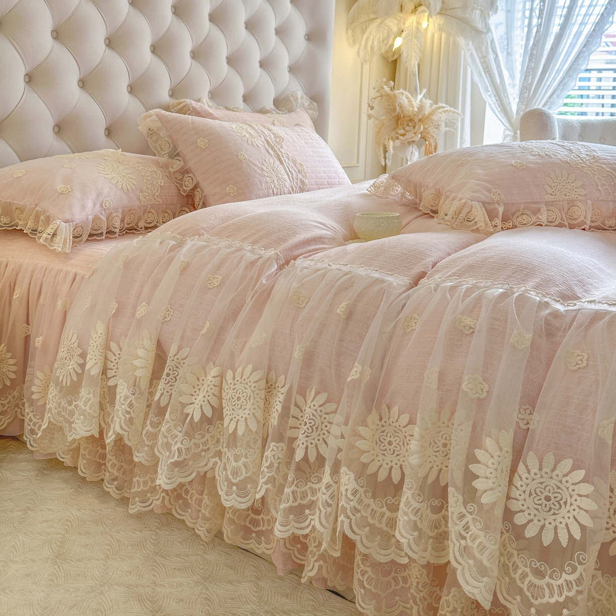 91家纺网 家纺一手货源 找家纺 恋尚 2026新款色织麻夹棉床裙四件套 控价四件套270，甜梦花嫁系列 甜梦花嫁 少女粉