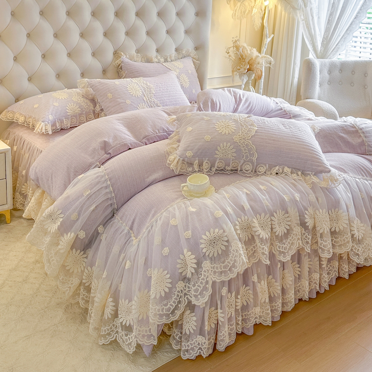 91家纺网 家纺一手货源 找家纺 恋尚 2026新款色织麻夹棉床裙四件套 控价四件套270，甜梦花嫁系列 甜梦花嫁-香芋紫