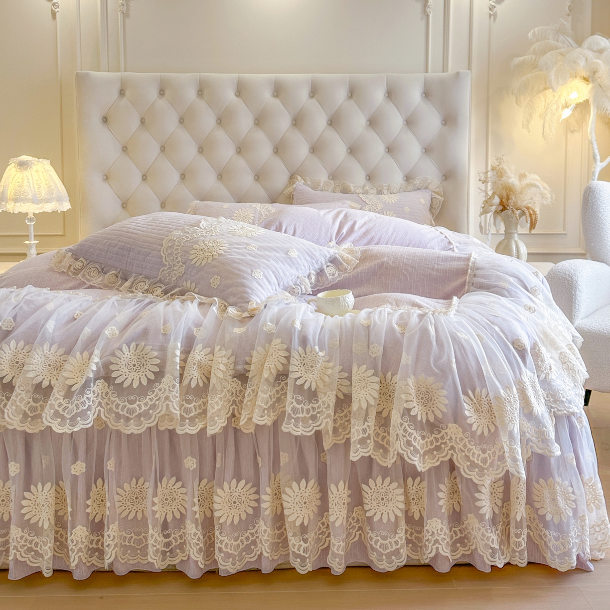 91家纺网 家纺一手货源 找家纺 恋尚 2026新款色织麻夹棉床裙四件套 控价四件套270，甜梦花嫁系列 甜梦花嫁-香芋紫