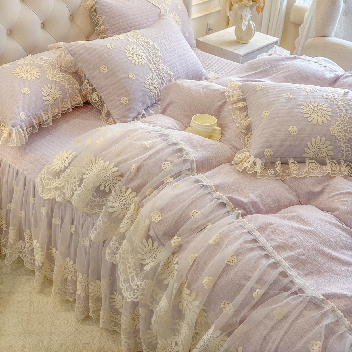 91家纺网 家纺一手货源 找家纺 恋尚 2026新款色织麻夹棉床裙四件套 控价四件套270，甜梦花嫁系列 甜梦花嫁-香芋紫