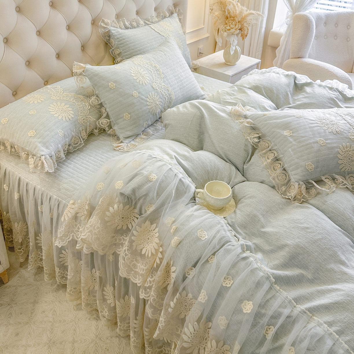 91家纺网 家纺一手货源 找家纺 恋尚 2026新款色织麻夹棉床裙四件套 控价四件套270，甜梦花嫁系列 甜梦花嫁-清新蓝