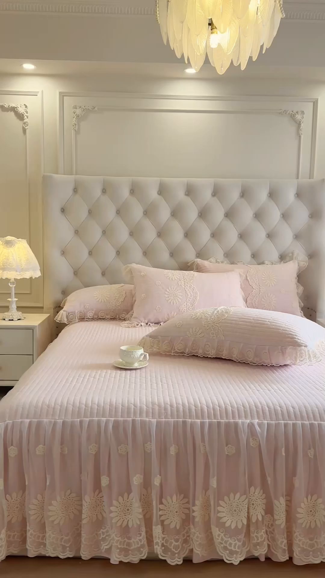 91家纺网 家纺一手货源 找家纺 恋尚 2026新款色织麻夹棉床裙四件套 控价四件套270，甜梦花嫁系列 甜梦花嫁 少女粉